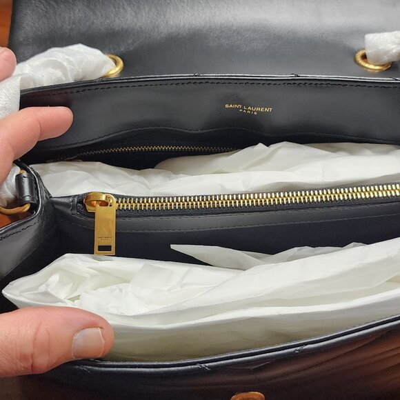 Saint Laurent ENVELOPE MEDIUM in MATELASSÉ lambskin - Picture 12 of 15